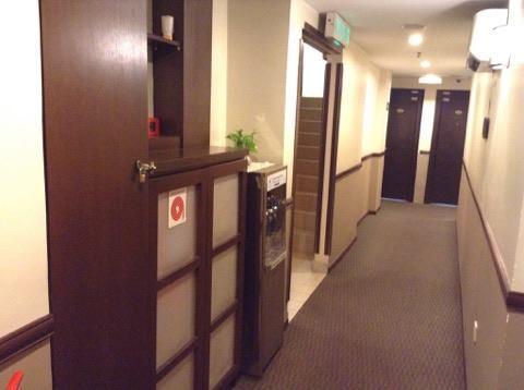 Hotel Sri Sutra - Bandar Sunway 3 Петалинг-Джая Номер фото